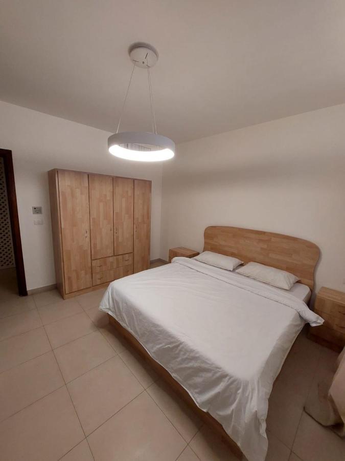 Ground Floor Apartment By Circular Pool In Talabay Aqaba Exterior foto