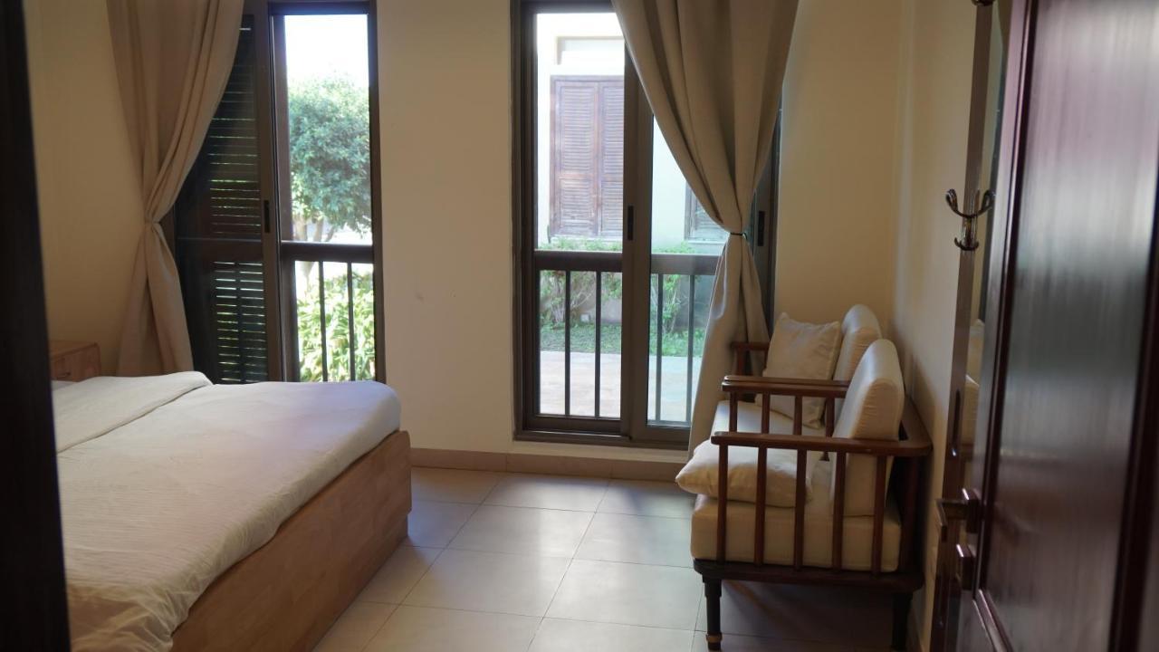Ground Floor Apartment By Circular Pool In Talabay Aqaba Exterior foto
